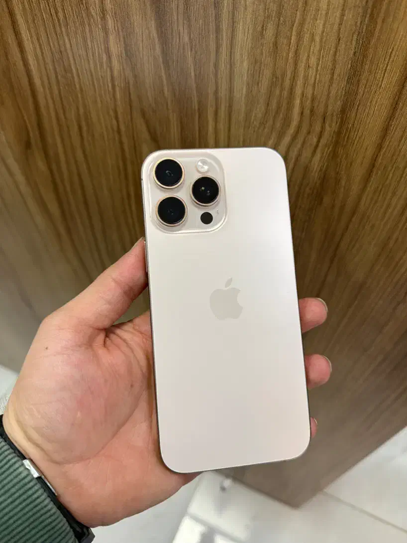 16 pro max بدون‌رجیستر|موبایل|کرمانشاه, |دیوار