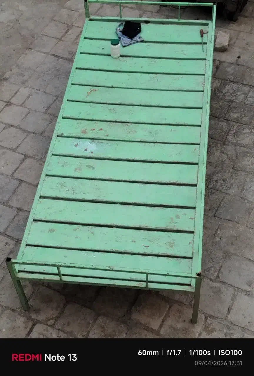 تخت|تخت و سرویس خواب|آران و بیدگل, |دیوار