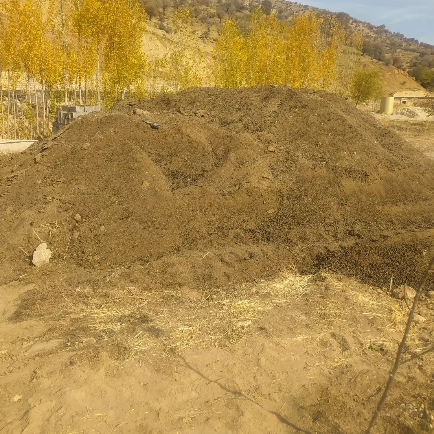 کود حیوانی یک ساله|خدمات باغبانی و درختکاری|یاسوج, |دیوار