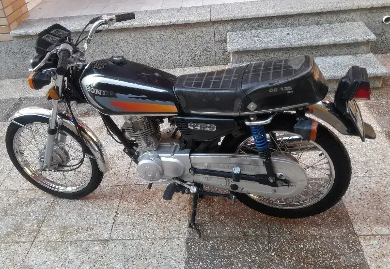 موتور هندا مدل ۱۳۹۵|موتورسیکلت|خمینیشهر, |دیوار