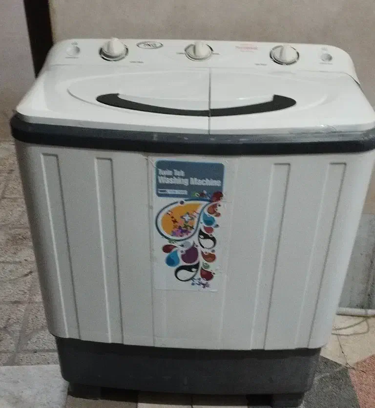 لباسشویی 7کیلویی ناسیونال|ماشین لباسشویی و خشک‌کن لباس|شیراز, محراب|دیوار