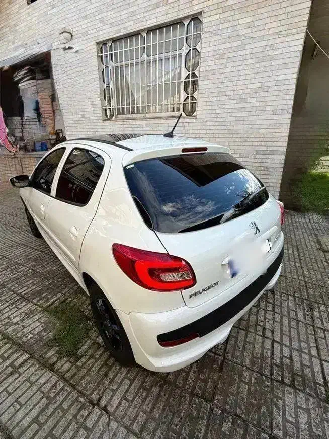 ۲۰۷ پانا مدل ۱۴۰۲ کارکرد۱۵هزارتا|خودرو سواری و وانت|رشت, آزادگان|دیوار