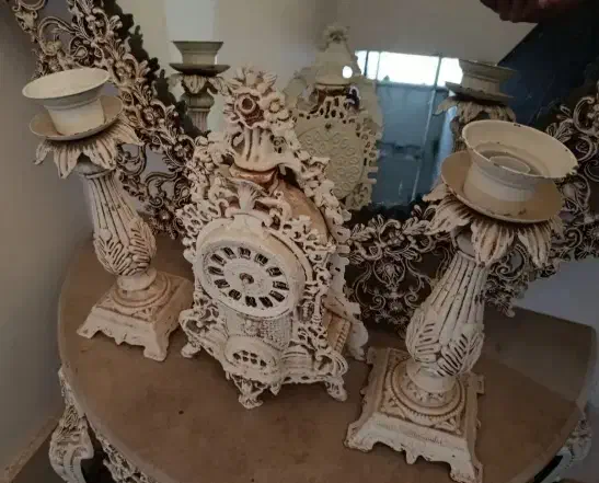 اینه شمعدون بزرگ|آینه|اصفهان, ناصرخسرو|دیوار