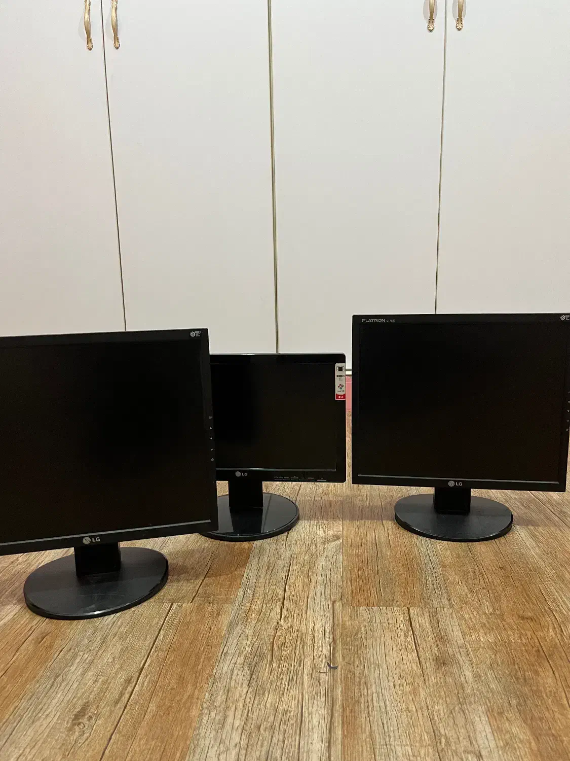 مانیتور LG درحد|قطعات و لوازم جانبی رایانه|اهواز, شهرک دانشگاه|دیوار