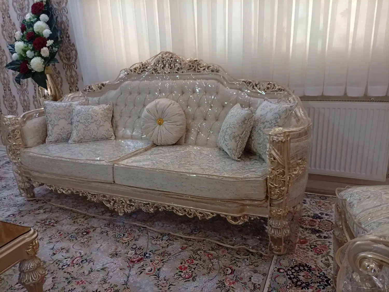 کاور مبلمان|مبلمان خانگی و میز عسلی|تربت‌حیدریه, طالقانی|دیوار