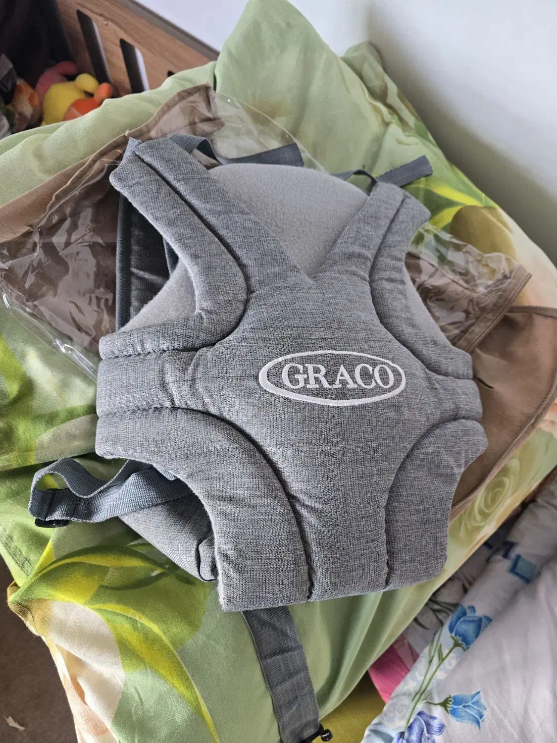 آغوشی کودک|کالسکه و لوازم جانبی|شیراز, تندگویان|دیوار