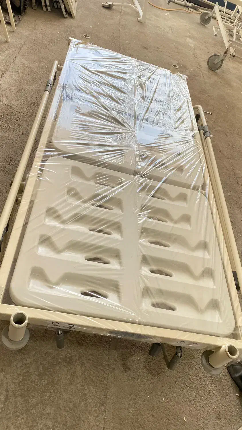 تخت سه شکن بیمار|پزشکی|ارومیه, |دیوار