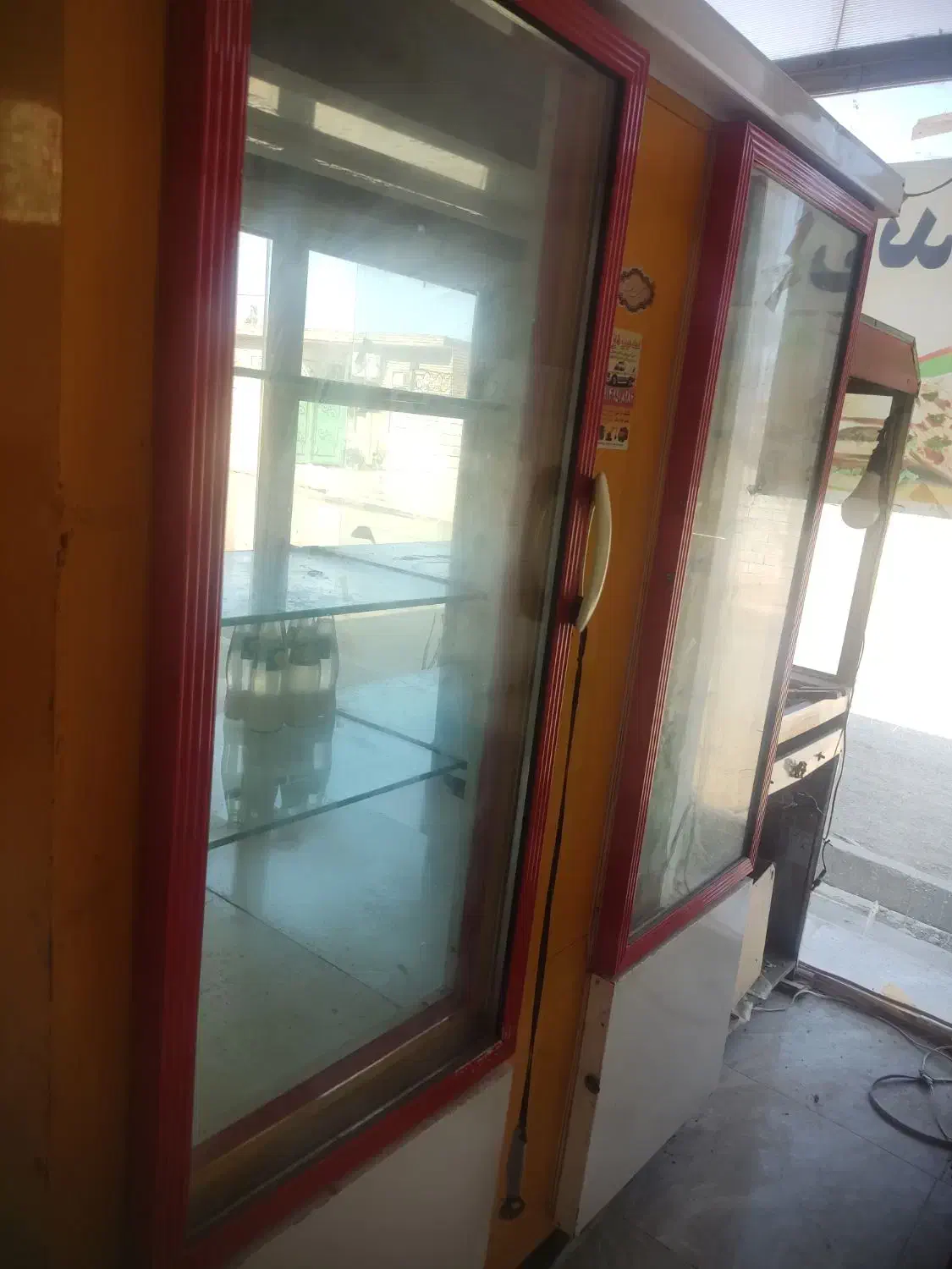 یخچال ایستاده مغازه و فر ساندویچی سالم|فروشگاه و مغازه|پارس‌آباد, |دیوار