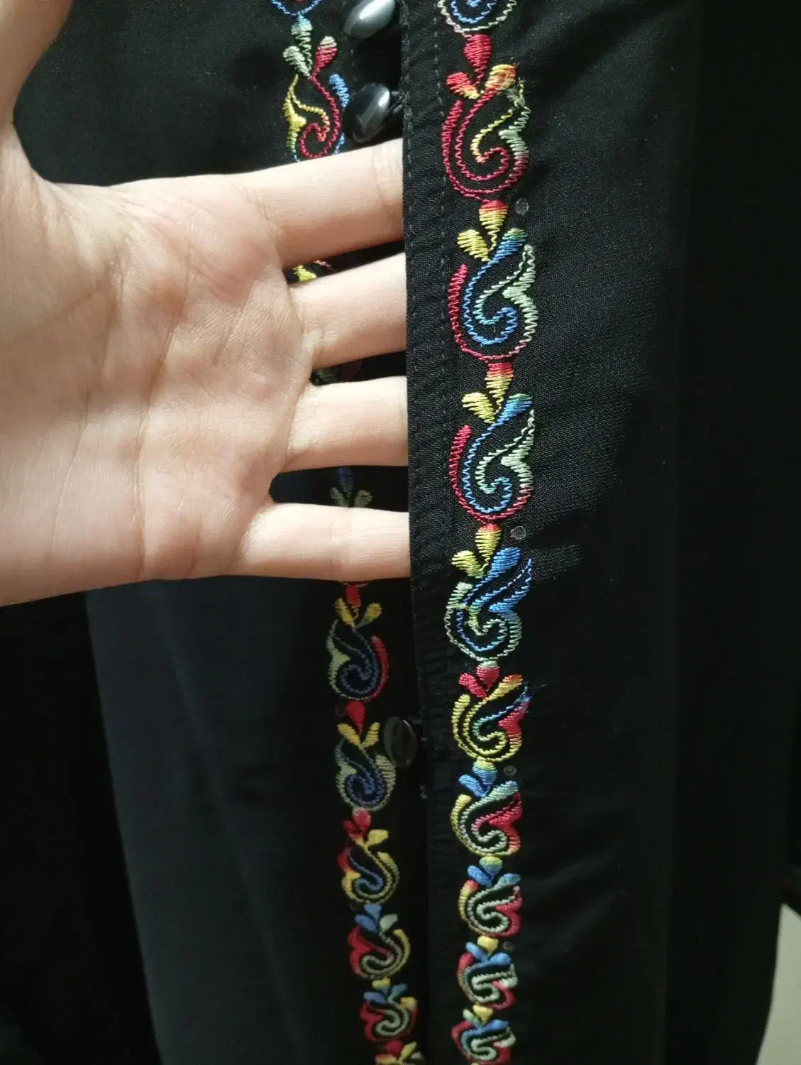 عبا زنانه|لباس|لار, |دیوار