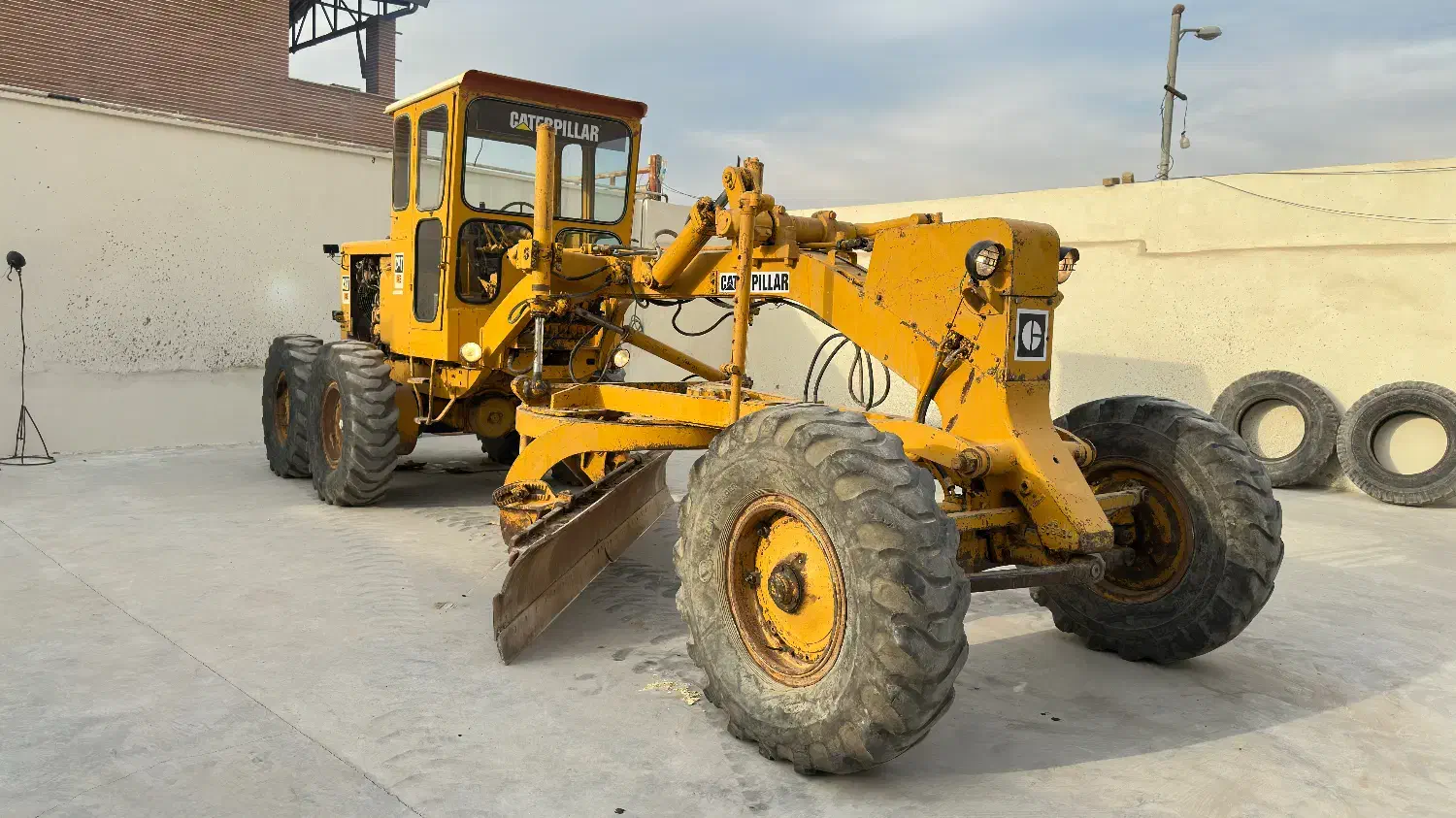 گریدر|خودرو سنگین|ابریشم, |دیوار