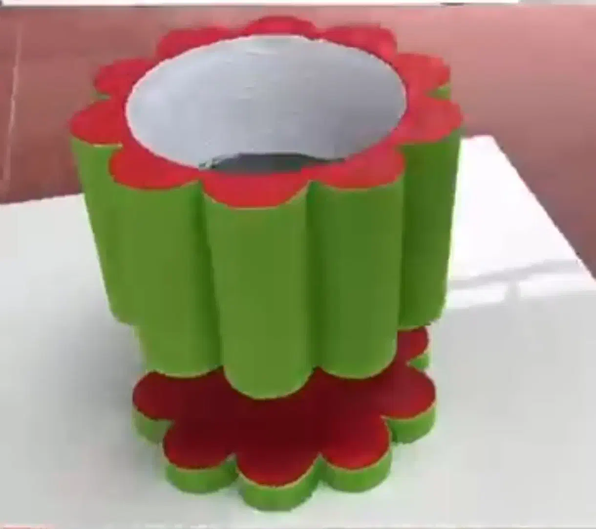 گلدان|صنایع دستی و سایر لوازم تزئینی|نمین, |دیوار