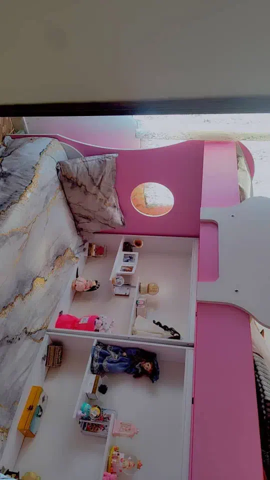 فروش تخت دونفره همراه با میز ارایش|تخت و سرویس خواب|گلستان (تهران), |دیوار