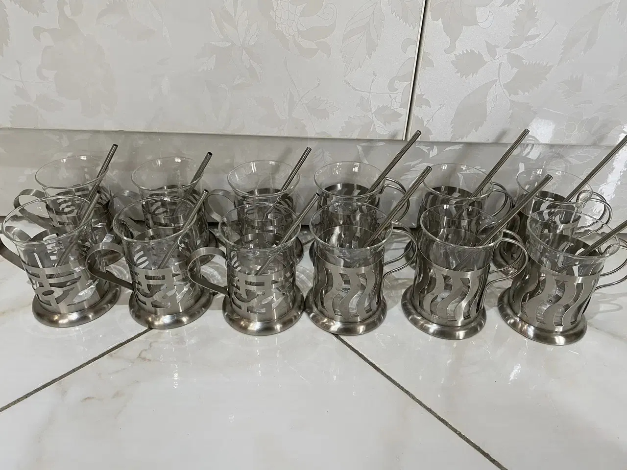 دو دست استکان چای خوری|ظروف سرو و پذیرایی|ورامین, ورامین|دیوار