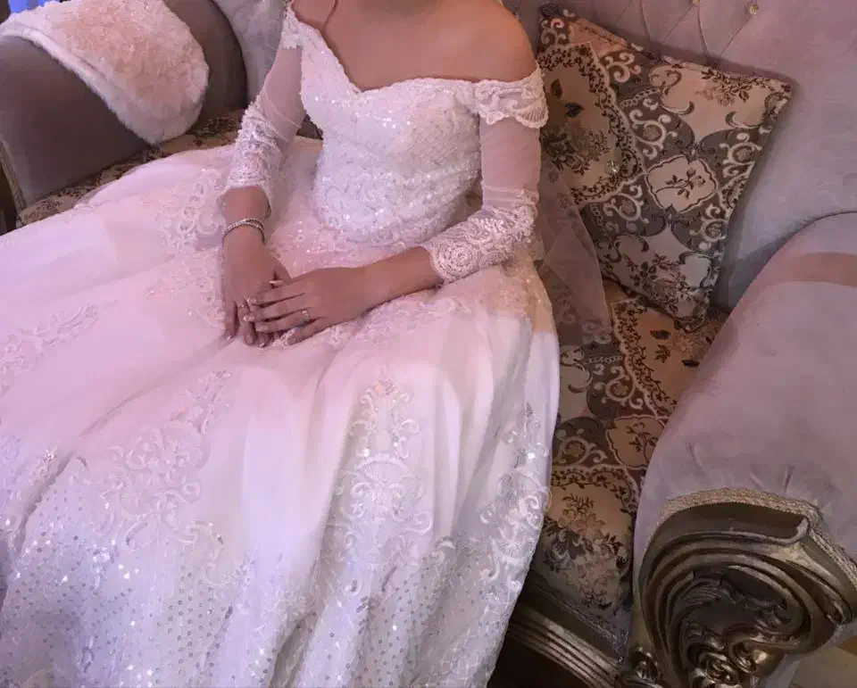 لباس عروس|لباس|آمل, |دیوار