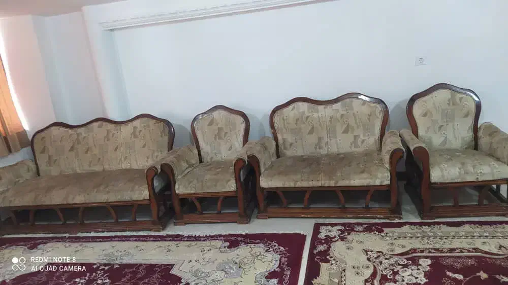 فروش مبل راحتی هفت نفره سالم|مبلمان خانگی و میز عسلی|رحیم‌آباد, |دیوار