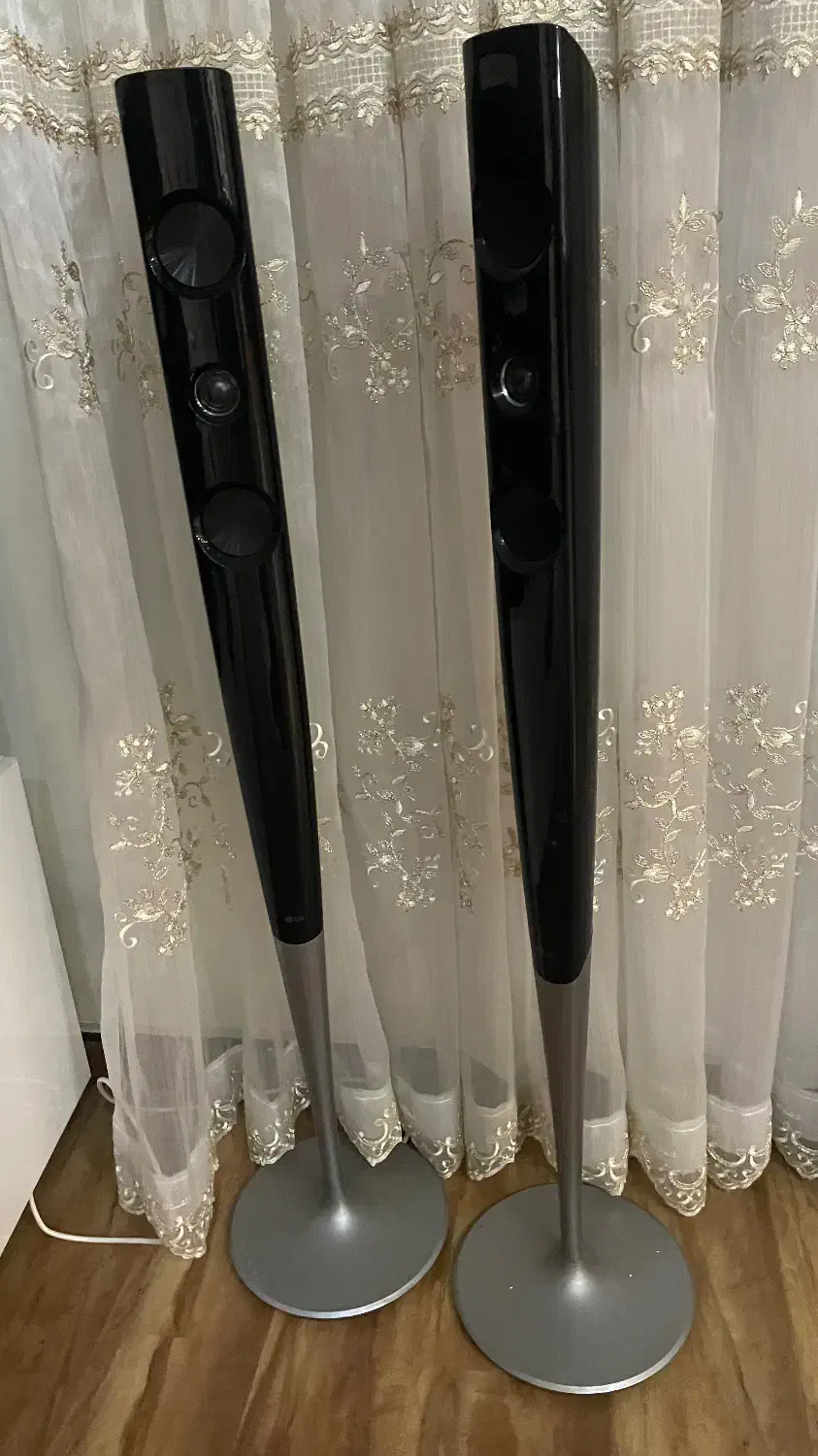 سینمای خانواده|سیستم صوتی خانگی|لاهیجان, قیام|دیوار