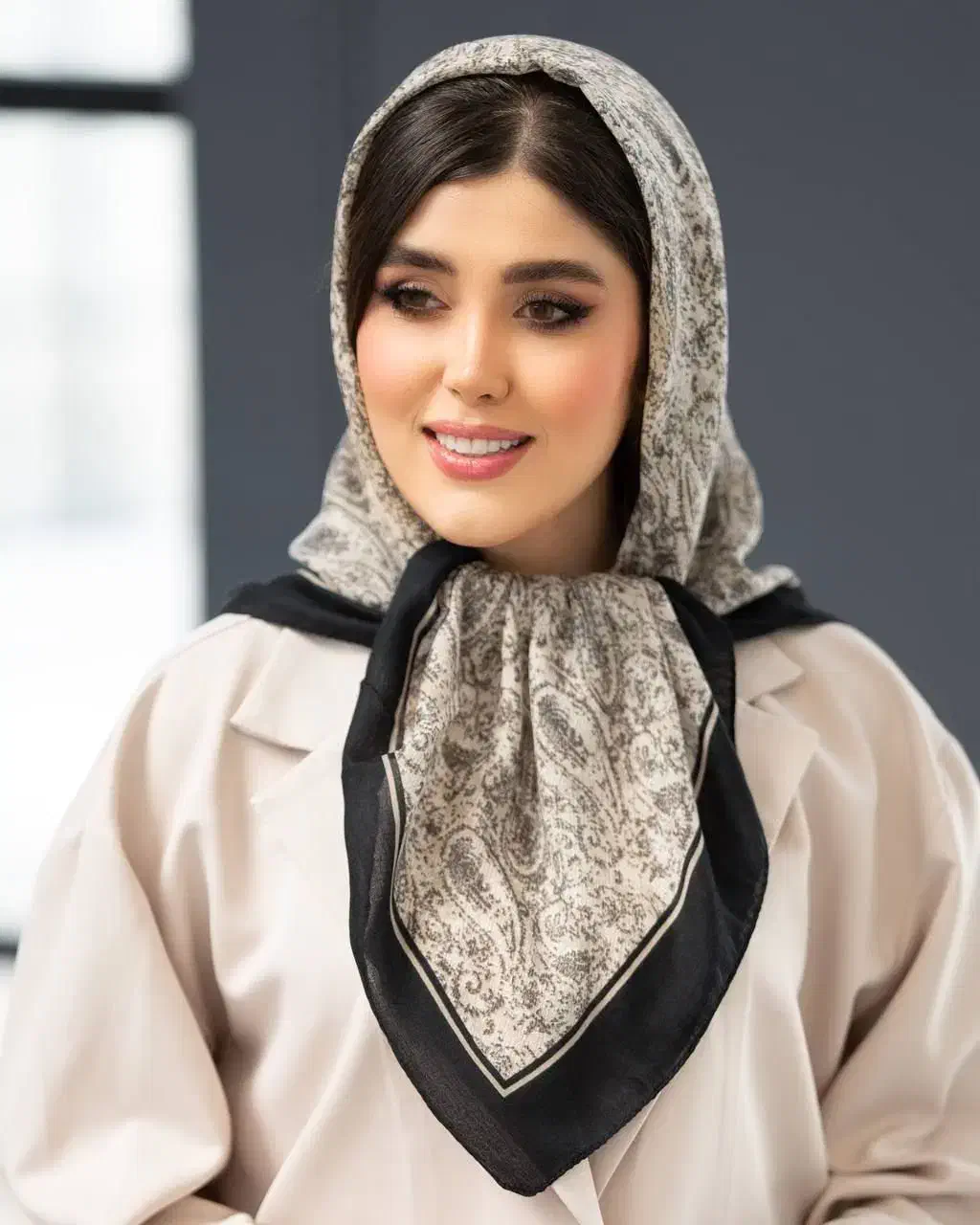 روسری پاییزه|لباس|زرند, |دیوار