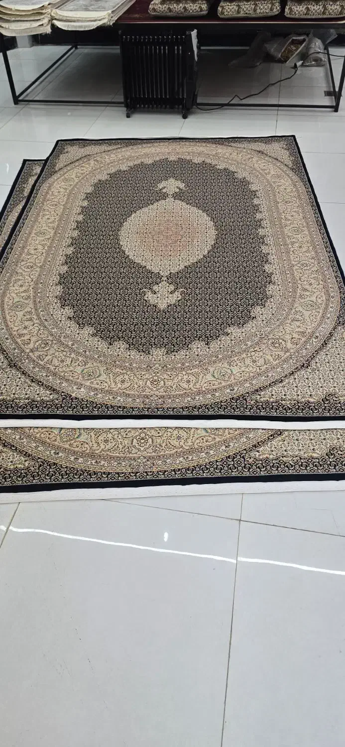 ۷۰۰ شانه اصل ساوین|فرش|مریوان, |دیوار