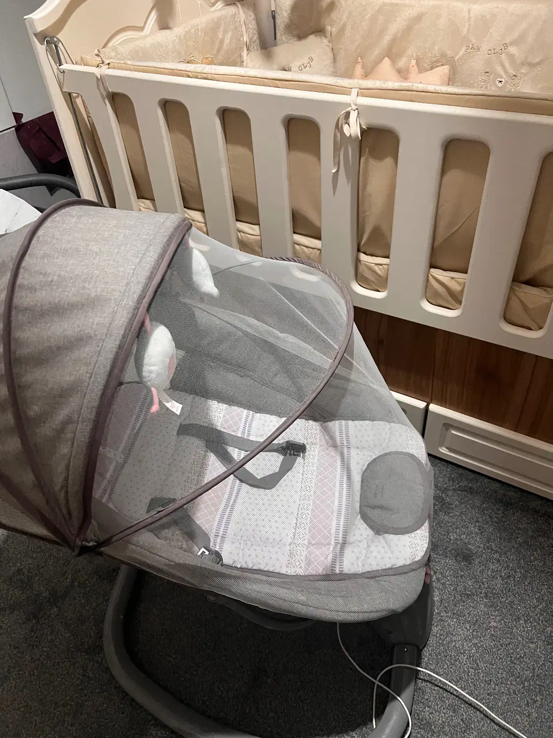 گهواره برقی ماستلا|تخت و صندلی بچه|ری, شهید غیوری (ابن باویه)|دیوار