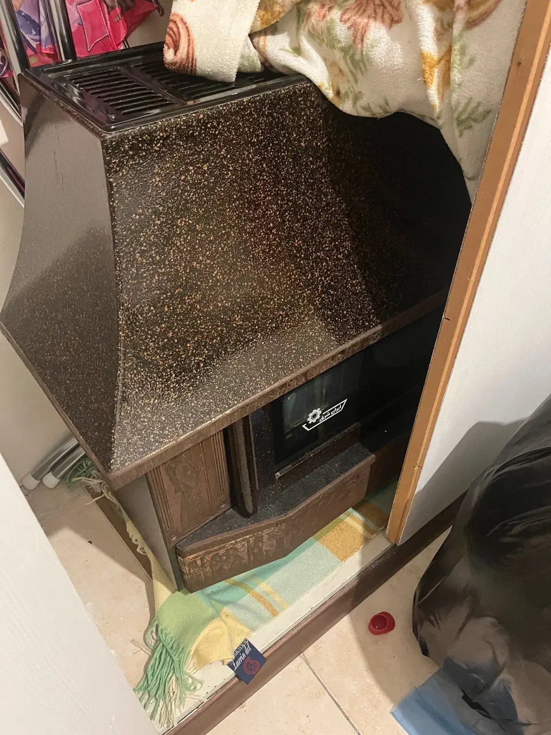 بخاری شومینه سالم سایزبزرگ|بخاری، هیتر، شومینه|تهران, صادقیه|دیوار