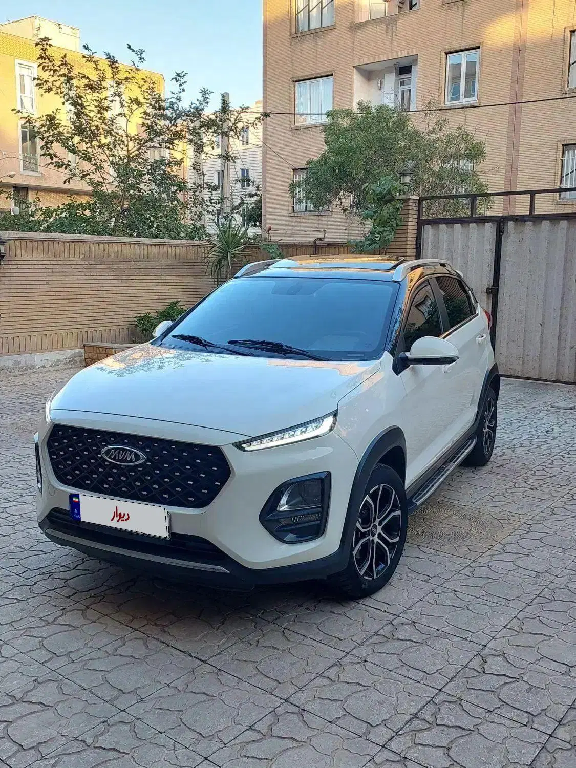x22pro|خودرو سواری و وانت|اندیشه, اندیشه فاز ۱|دیوار