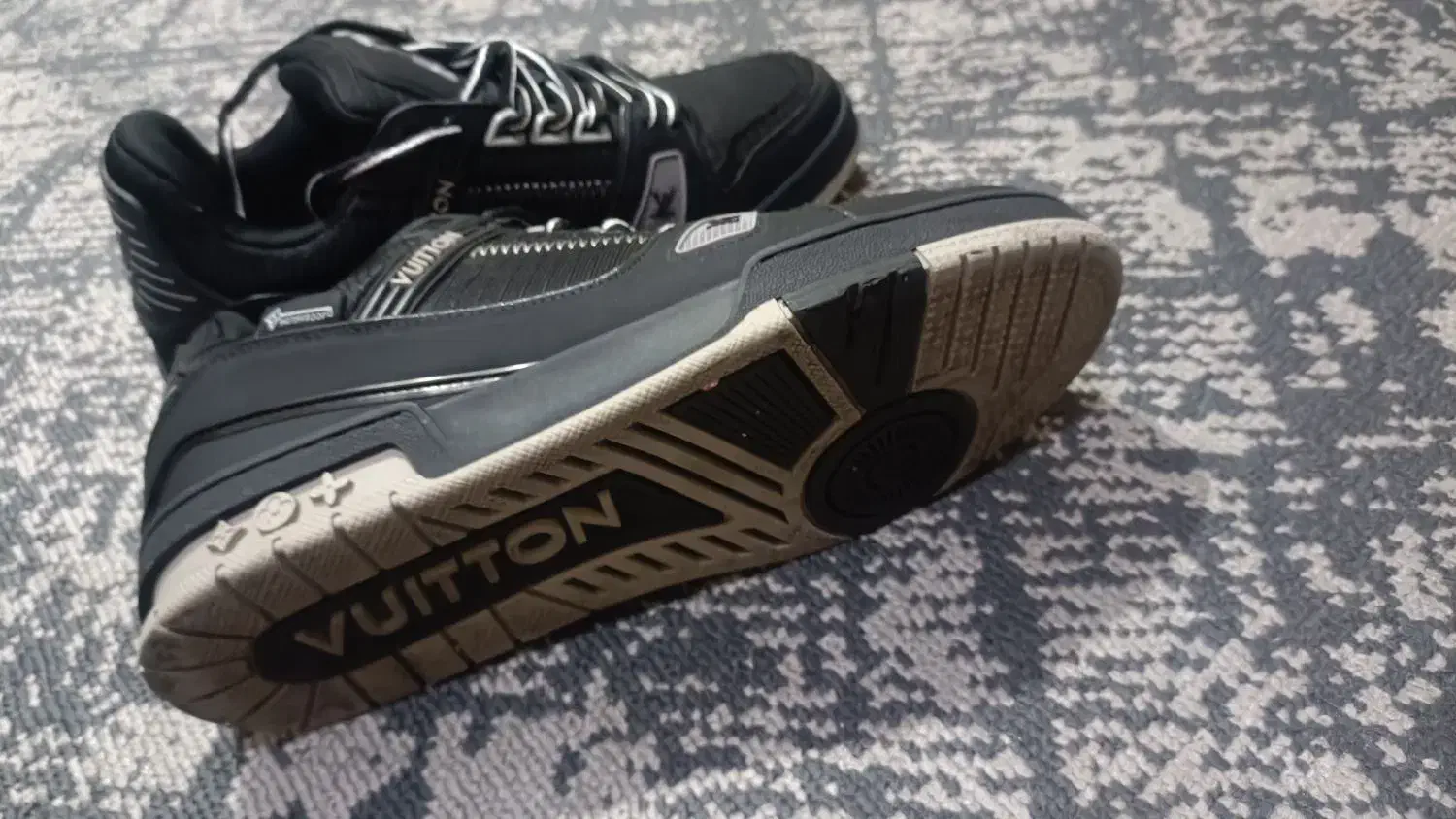کفش لویی ویتون اصلی سایز ۴۲|کیف، کفش، کمربند|تهران, محمودیه|دیوار