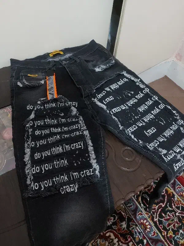 یک عدد شلوار لی.کمر کش|لباس|اراک, |دیوار