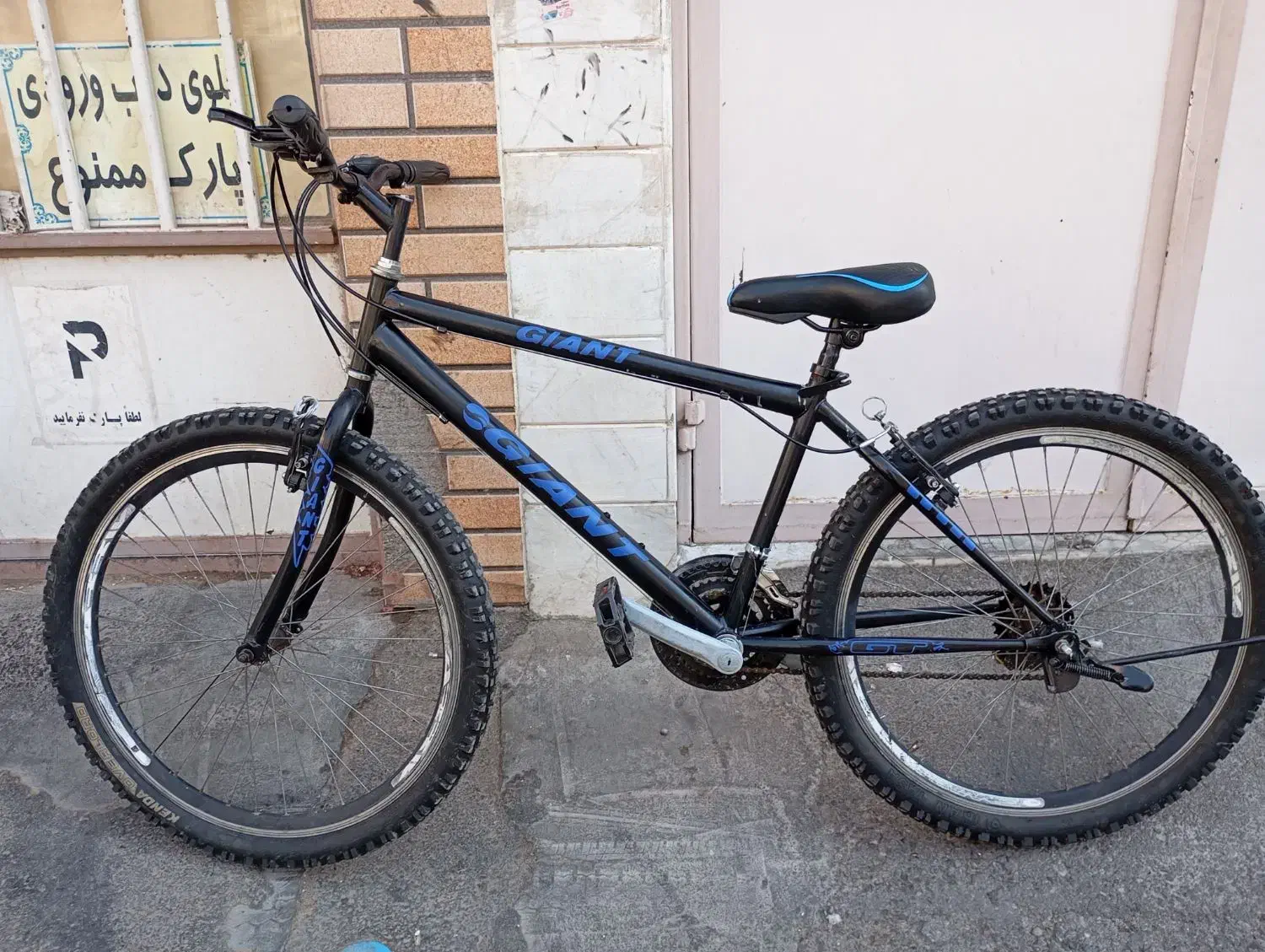 دوچرخه ۲۶ جیانت در حد نو سالم آماده سوار شدن|دوچرخه، اسکیت، اسکوتر|قم, آذر (نکویی)|دیوار