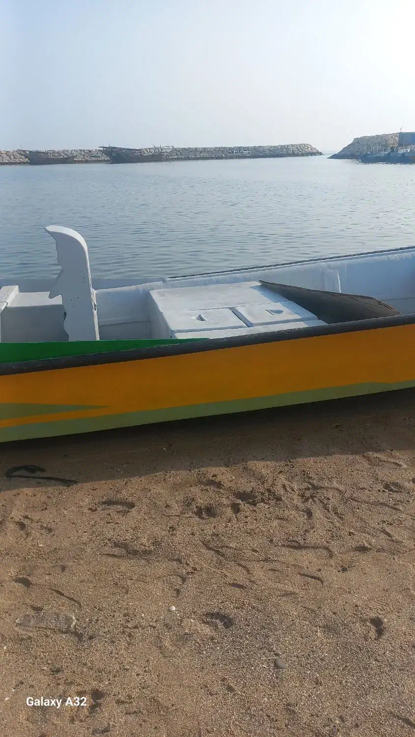 تشت ۲۷|قایق و سایر وسایل نقلیه|فین, |دیوار