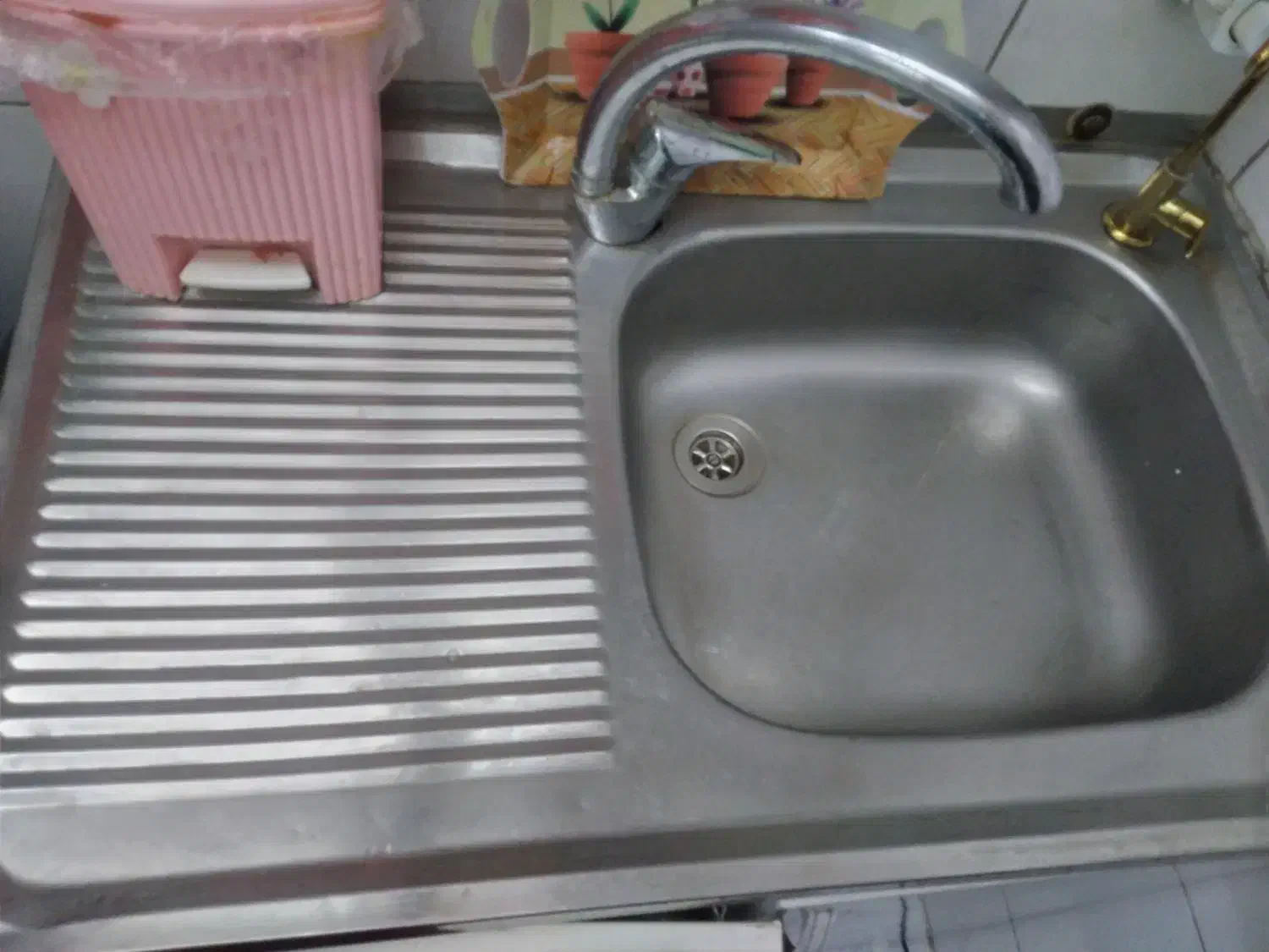 آبچکان و سینک ظرفشویی|آب‌چکان و نظم‌دهنده ظروف|اردبیل, |دیوار