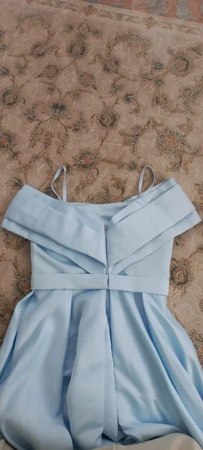 پیراهن مجلسی|لباس|آمل, |دیوار