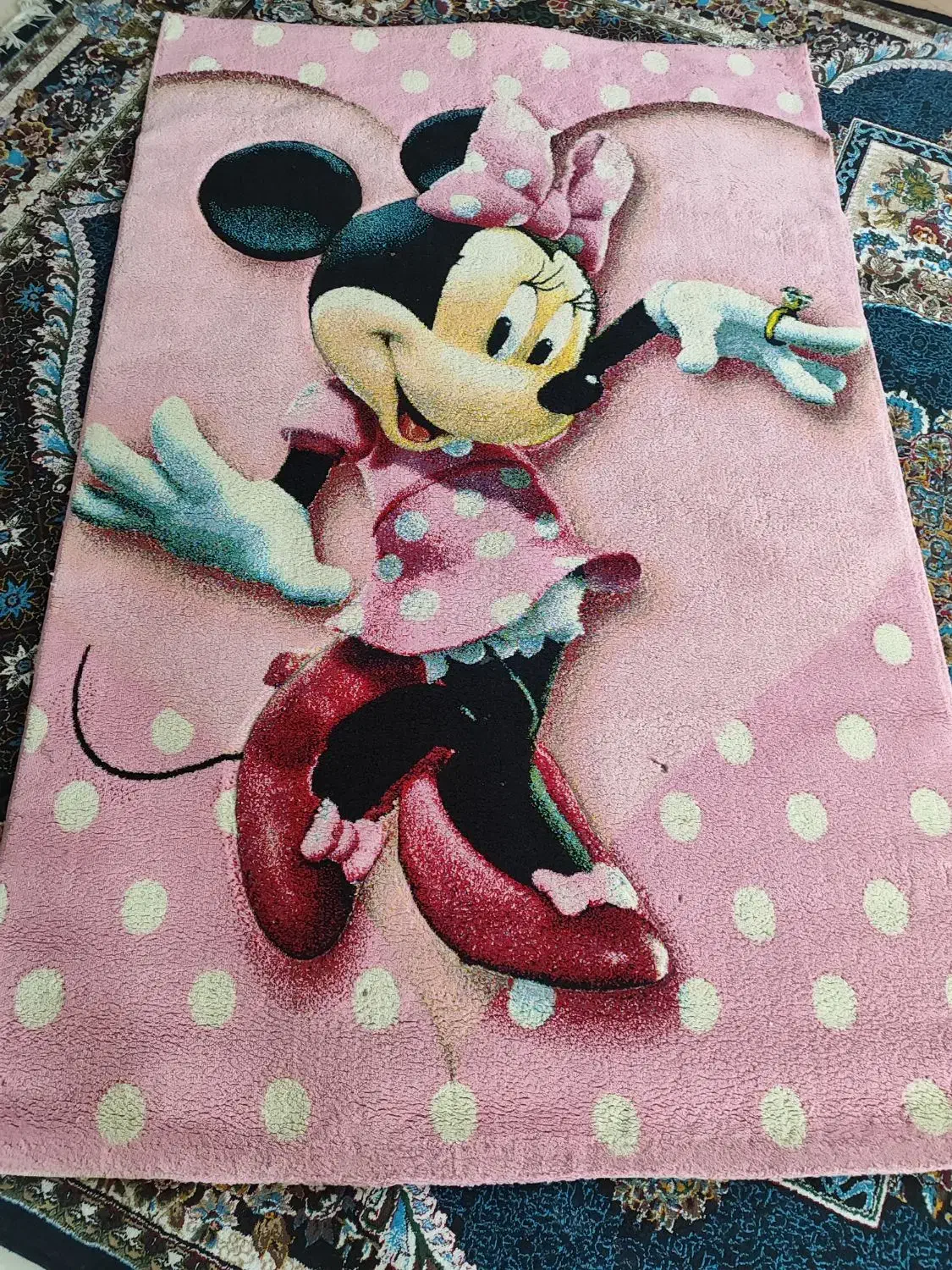 فرش کودک فقط ۴۰۰|فرش|اصفهان, دهنو|دیوار