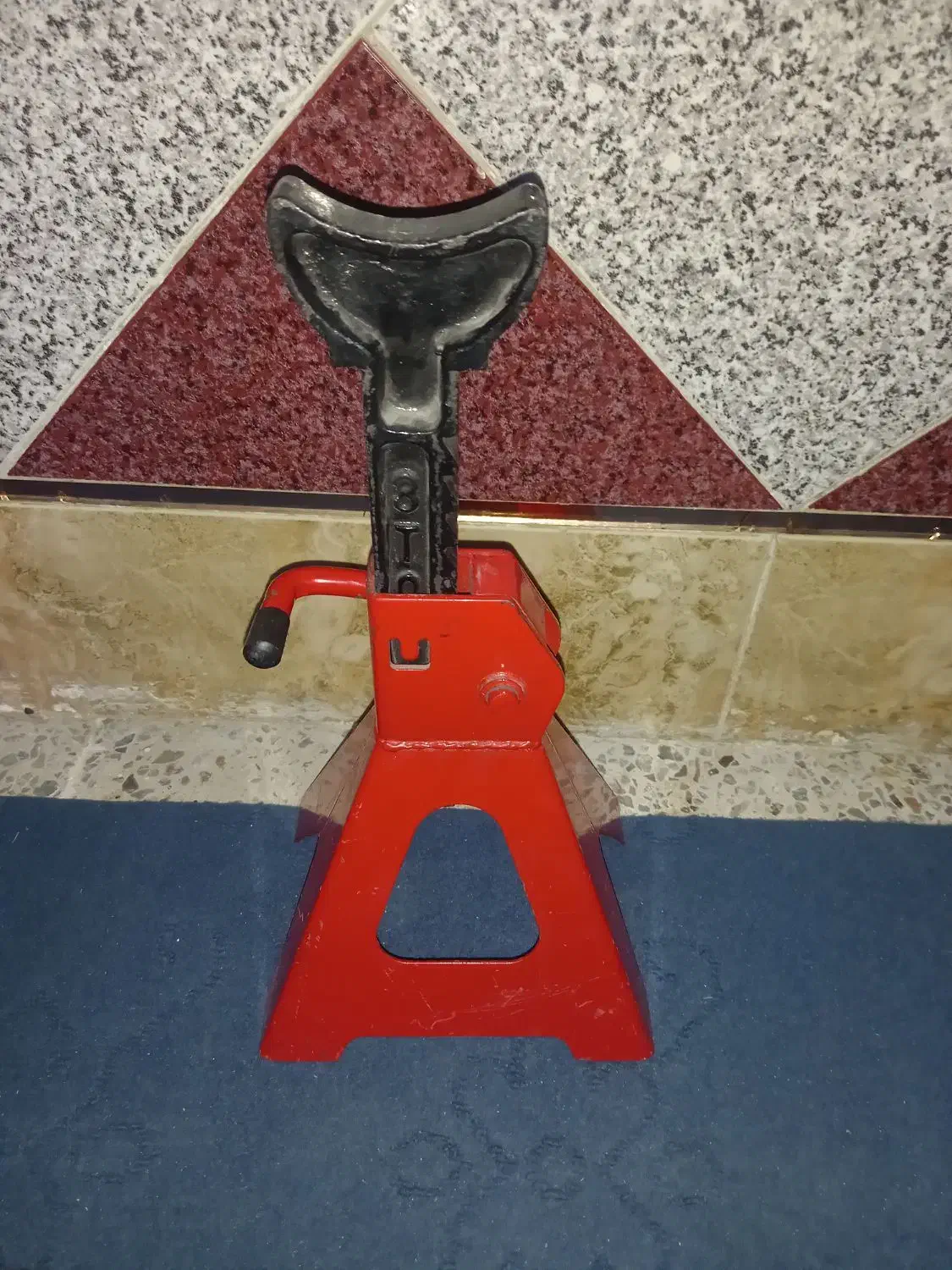 خرک ۲تن|ابزارآلات|خاش, |دیوار