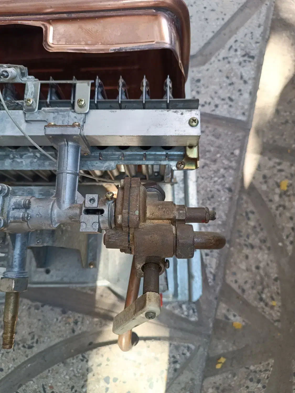 آبگرمکن بوتان|آبگرمکن، پکیج، شوفاژ|قرچک, مهدیه|دیوار