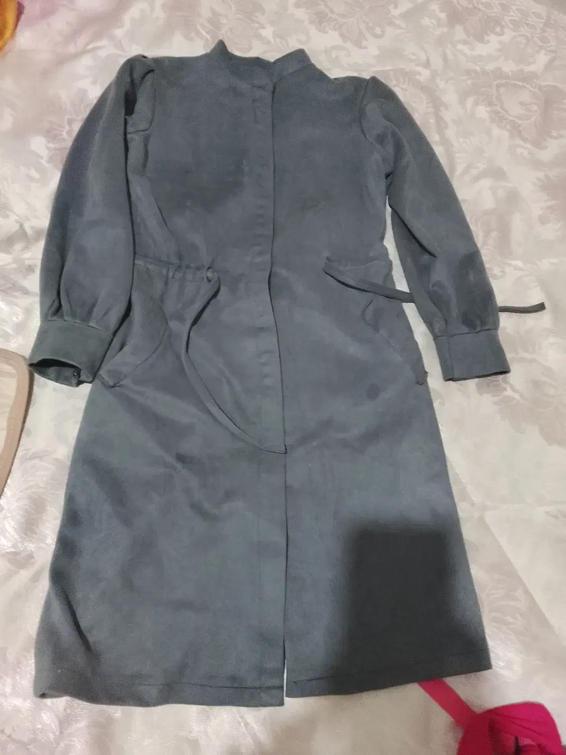 دو عدد پالتو ومانتو|لباس|مشهد, موعود|دیوار