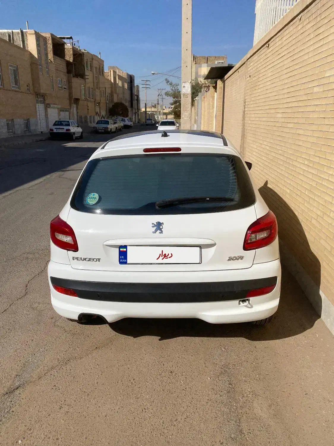 207i پانوراما بی رنگ سفید|خودرو سواری و وانت|یزد, |دیوار