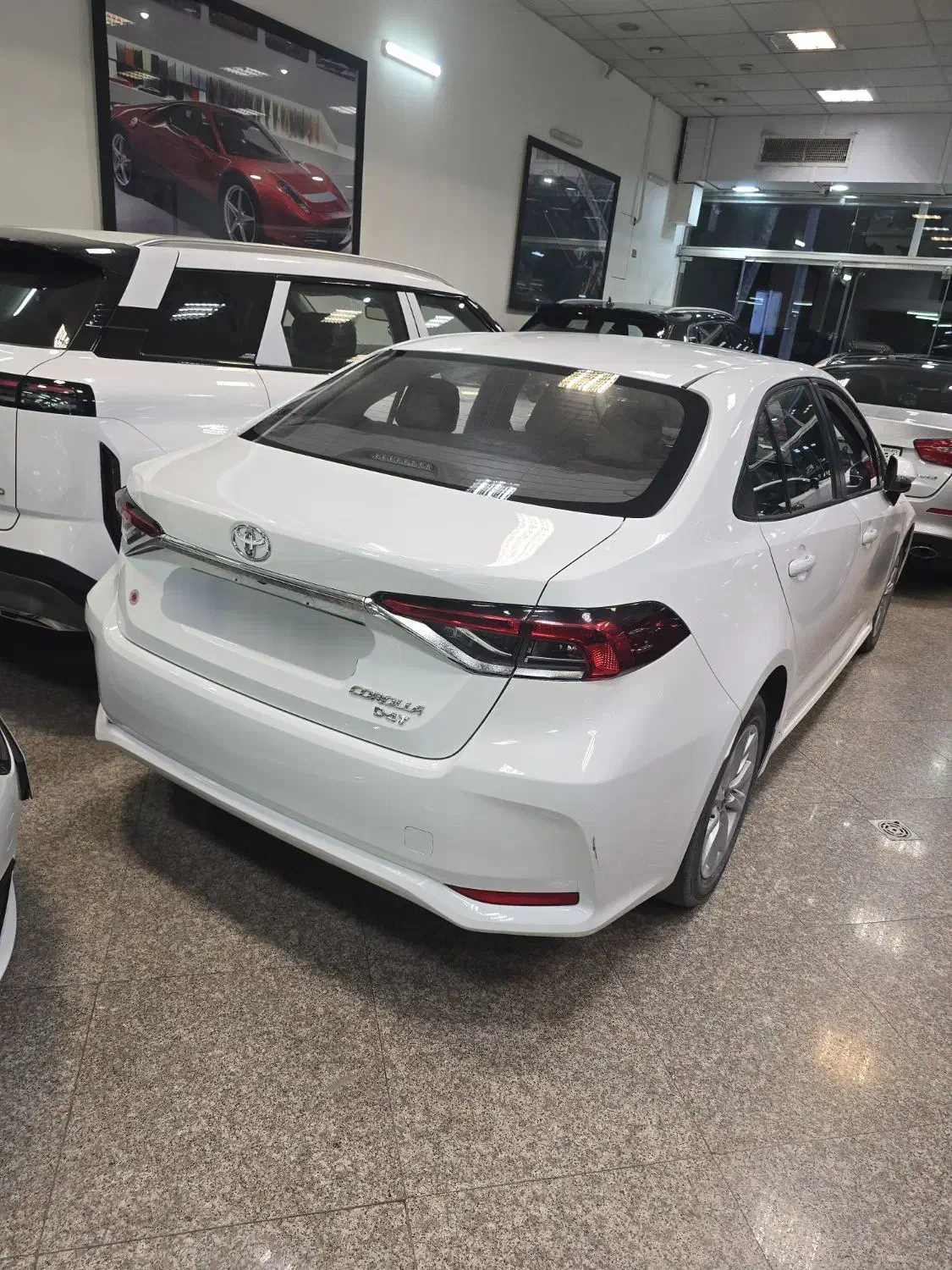 کرولا ۱۲۰۰ توربو  سفید بدون رنگ  در حد صفر|خودرو سواری و وانت|مشهد, دانشجو|دیوار