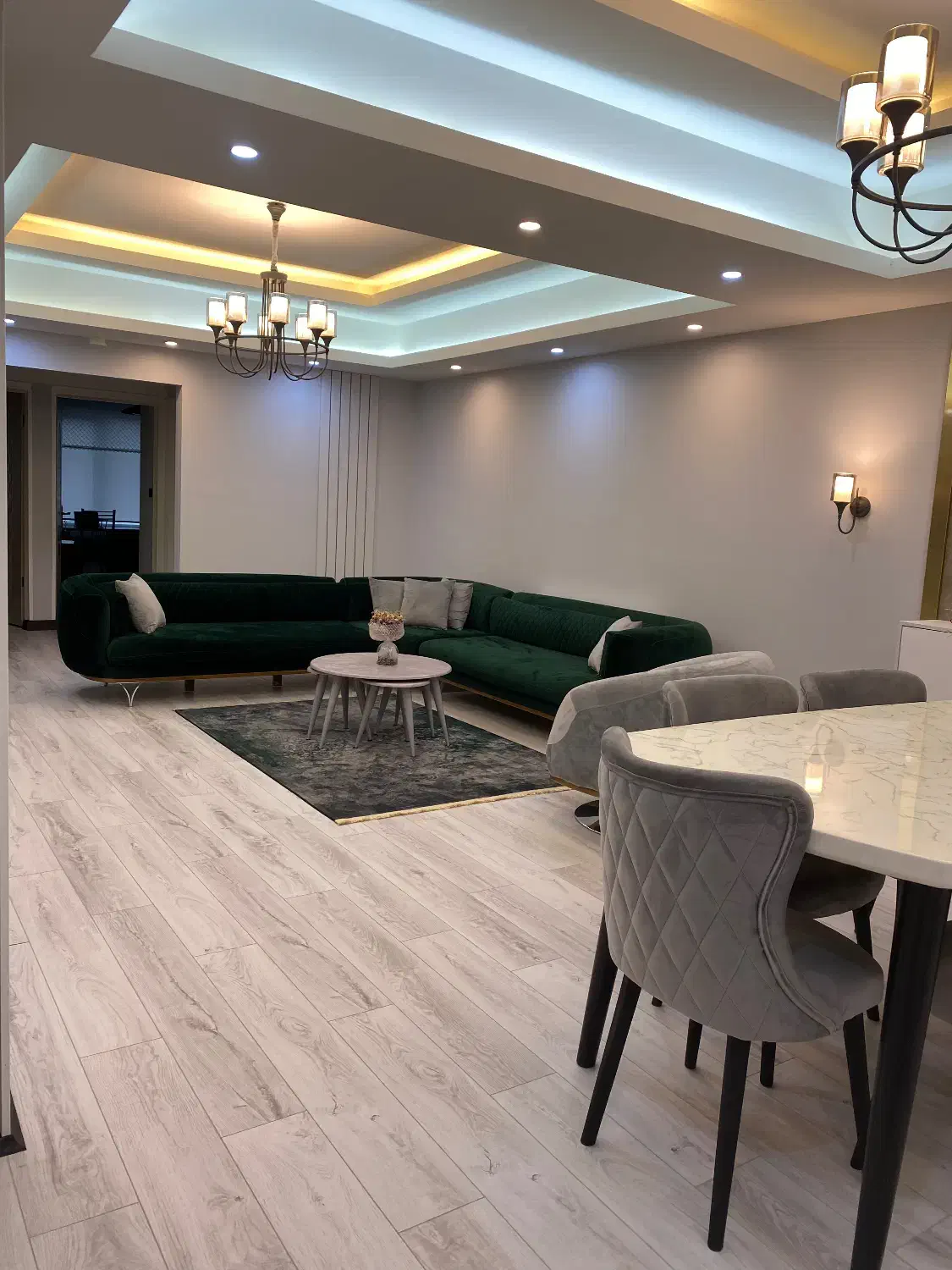 اپارتمان ۹۸ متری کوچه گل اذین|فروش آپارتمان|بابل, |دیوار