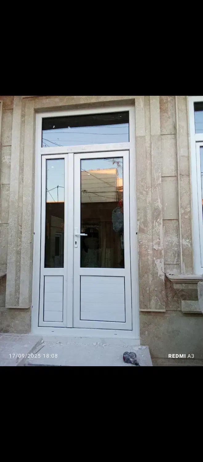 تولید درب پنجرهupvcو آلومینیوم و توری درب و پنجره|خدمات پیشه و مهارت|خوی, |دیوار