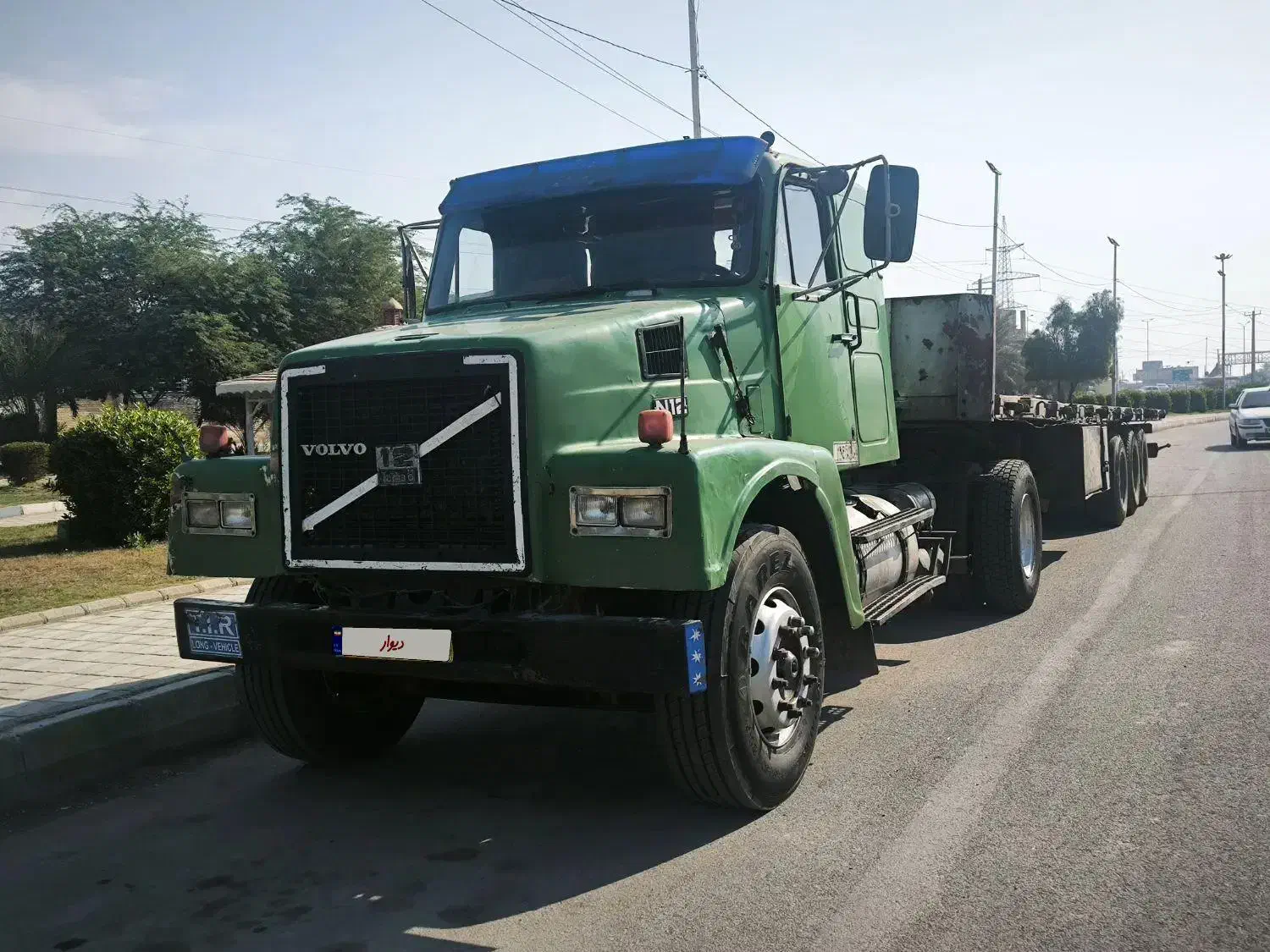 ولوو n 12 اینتر کولر کانادایی|خودرو سنگین|باوی, |دیوار