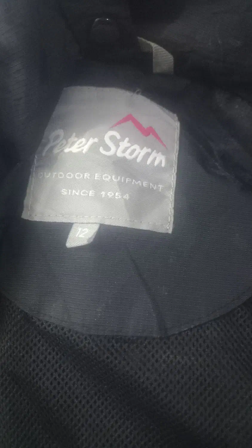 کاپشن خارجی در حد تمیزو نو|لباس|مشهد, مصلی (کارمندان اول)|دیوار