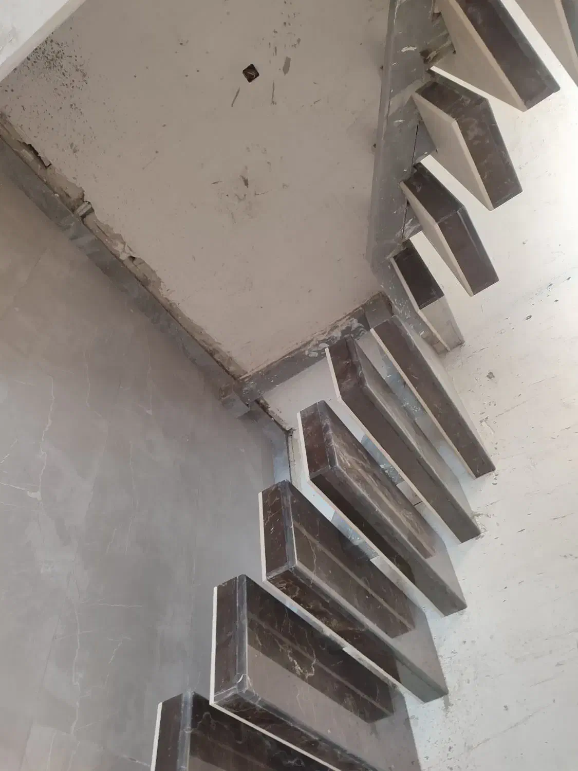 شاگرد|استخدام صنعتی، فنی، مهندسی|تنکابن, |دیوار