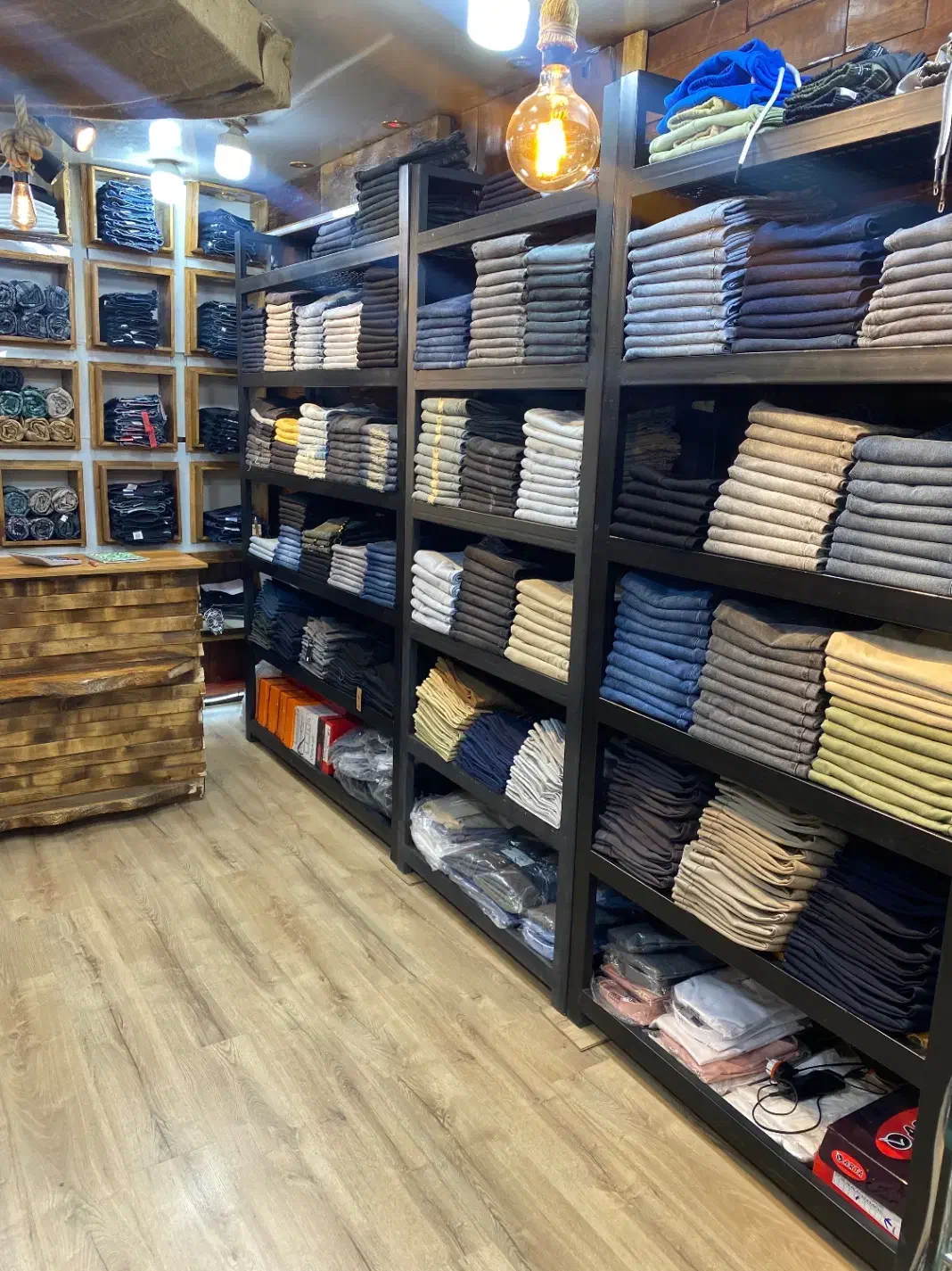 مغازه واگذاری مغازه پوشاک|اجارهٔ مغازه و غرفه|یاسوج, |دیوار