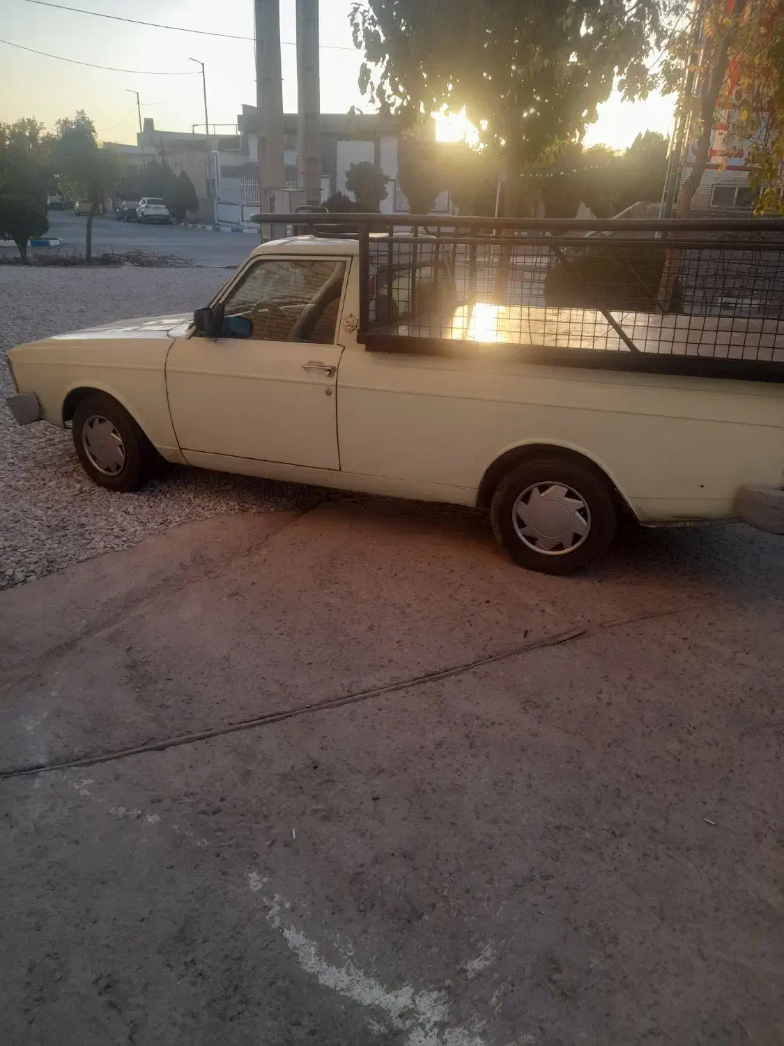 پیکان وانت مدل ۹۲|خودرو سواری و وانت|ملایر, |دیوار