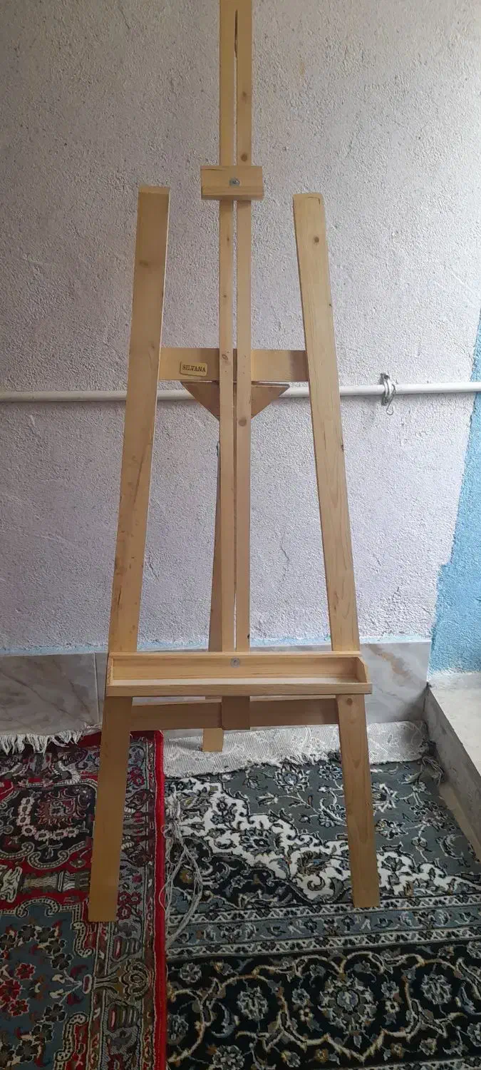 سه پایه ی نقاشی بهمراه بوم نقاشی کاملا نو|تابلو، نقاشی، عکس|الشتر, |دیوار