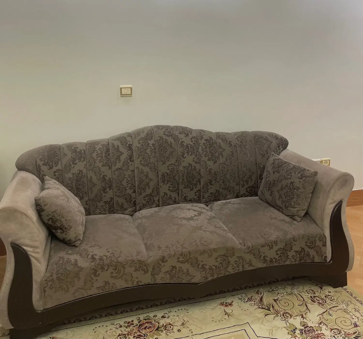 مبل ۷ نفره|مبلمان خانگی و میز عسلی|ساری, |دیوار