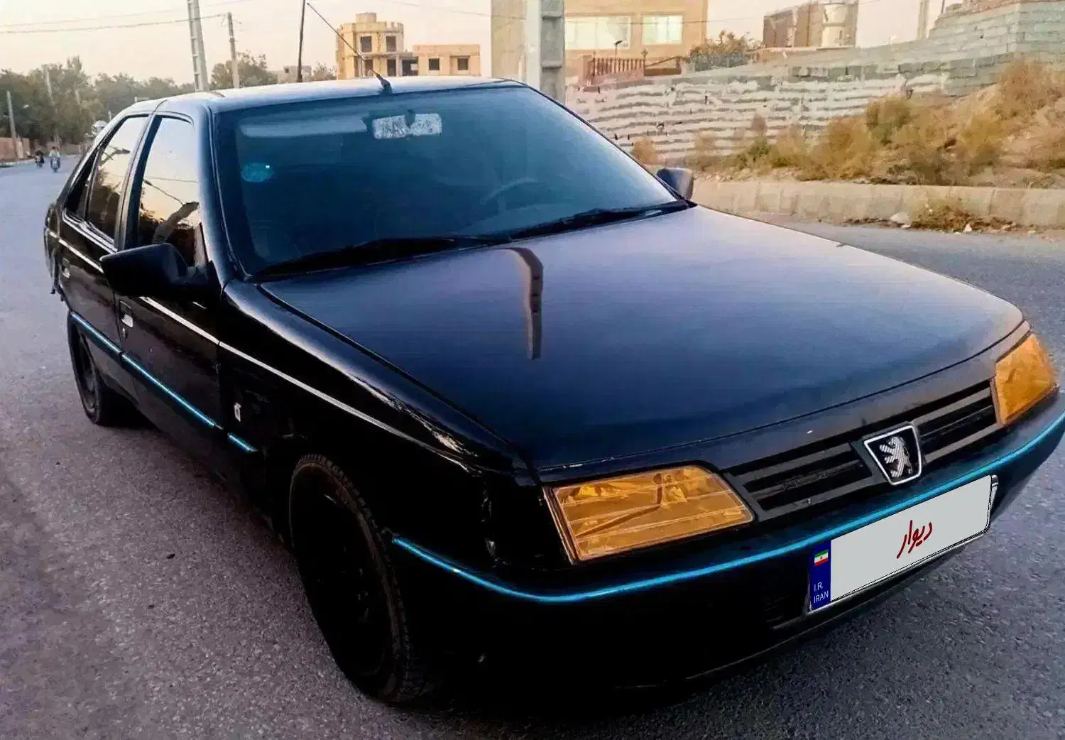 پژو مشکی سرامیکی ۸۳|خودرو سواری و وانت|مراغه, |دیوار