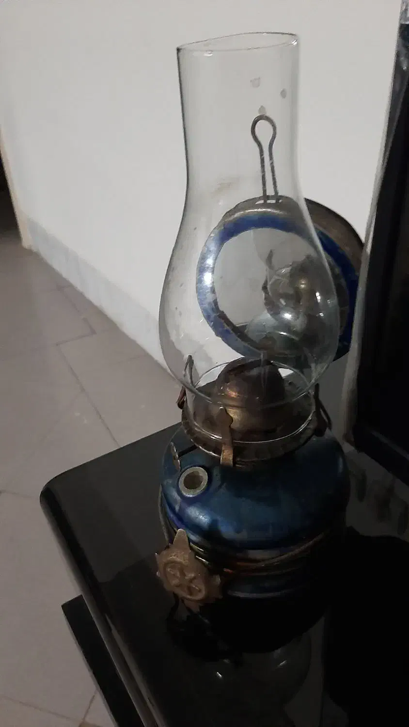 چراغ نفتی قدیمی|کلکسیون اشیاء عتیقه|اراک, |دیوار