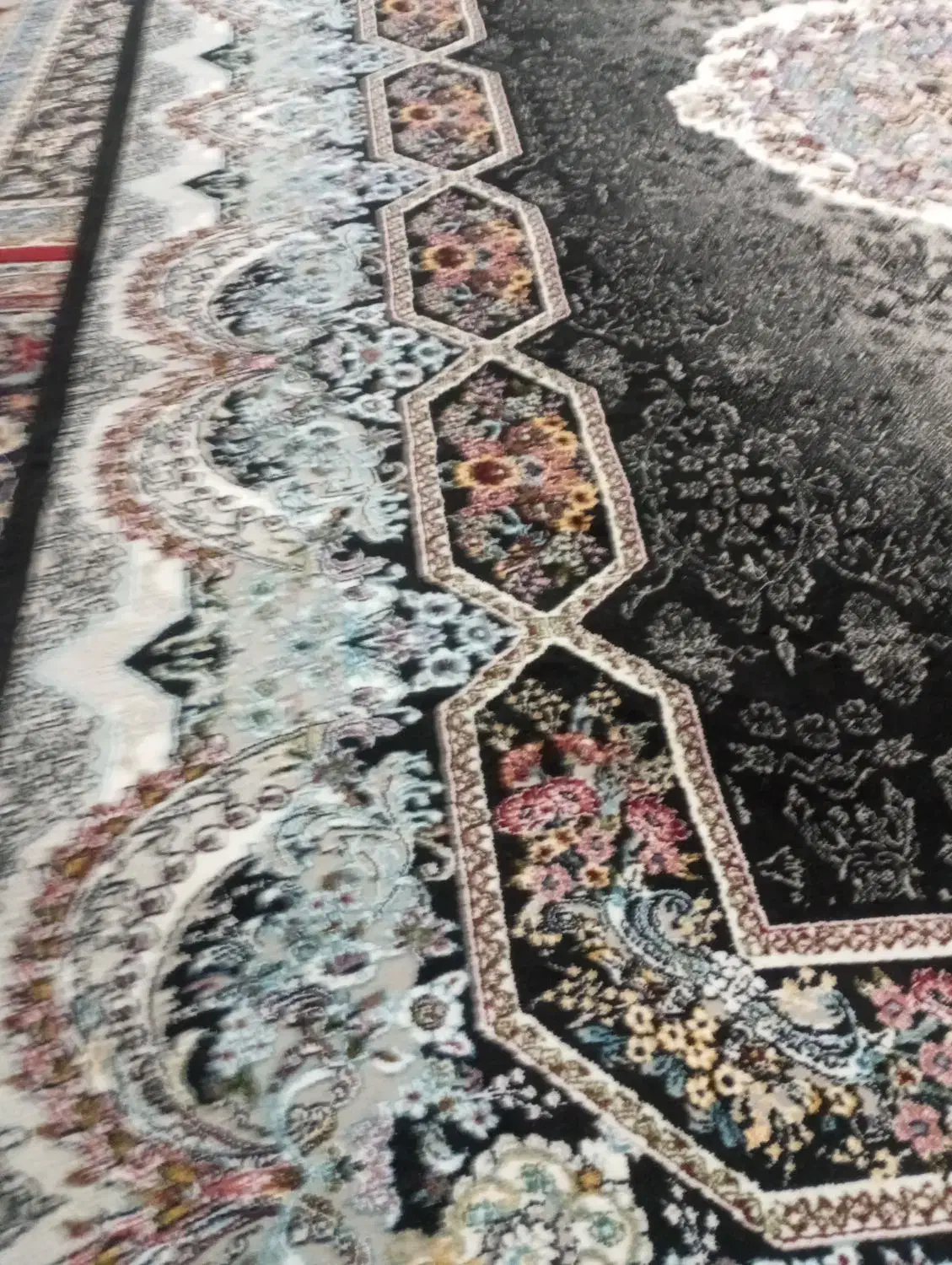 قالین|فرش|نیشابور, مازول|دیوار