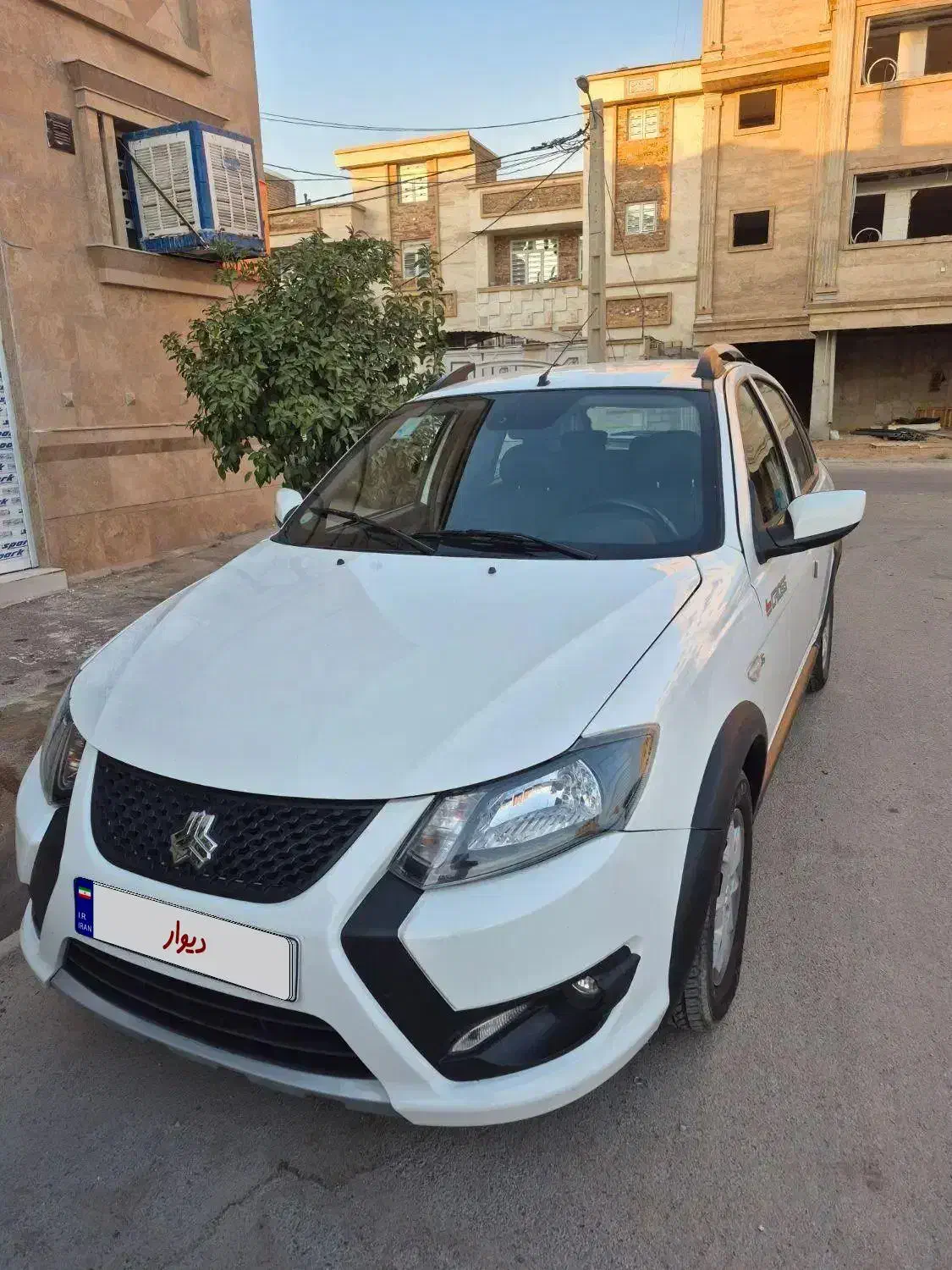 کوییک S معاوضه با تیبا وانت پراید|خودرو سواری و وانت|شیراز, کوشک میدان|دیوار